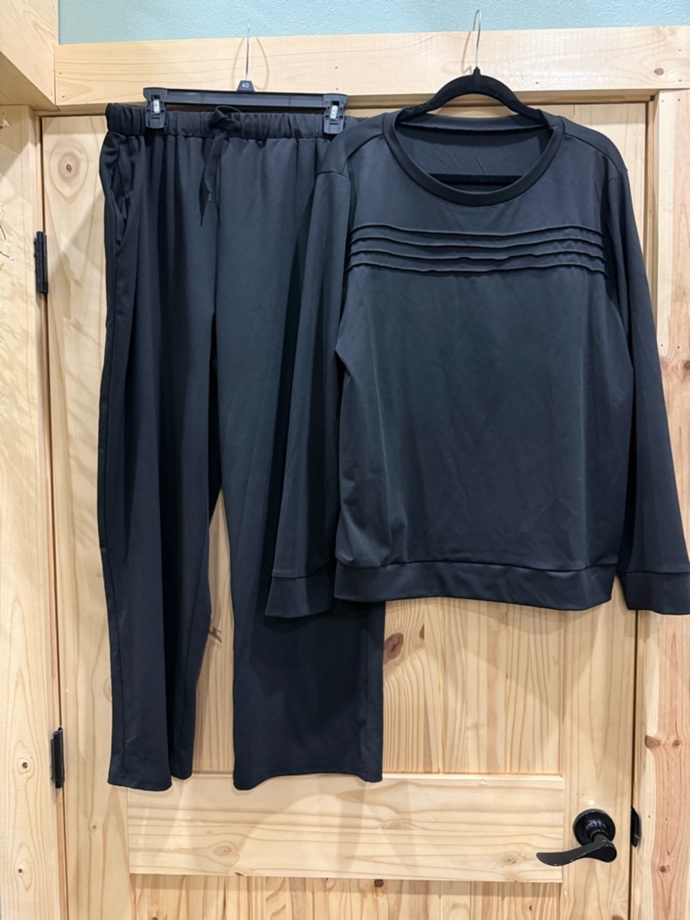 Black Pintuck Pleated Lounge Set Long Sleeve Top and Wide Leg Pants Large